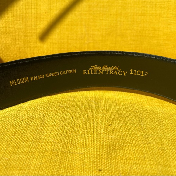 Vintage Linda Allard for Ellen Tracy Navy Blue Suede Belt - Size M - Picture 3 of 3